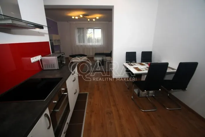 Pronájem bytu 2+1, Praha - Čakovice, U Párníků, 63 m2