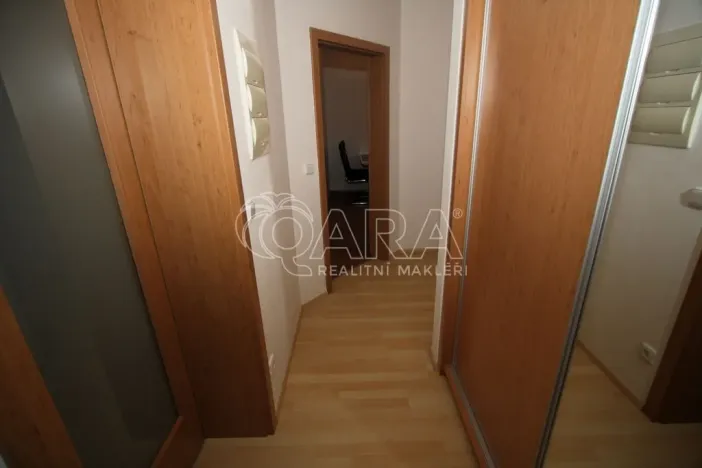 Pronájem bytu 2+1, Praha - Čakovice, U Párníků, 63 m2