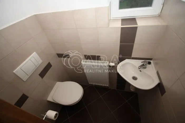 Pronájem bytu 2+1, Praha - Čakovice, U Párníků, 63 m2