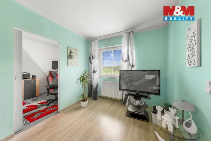 Prodej bytu 2+1, Chlumec, Stradovská, 51 m2