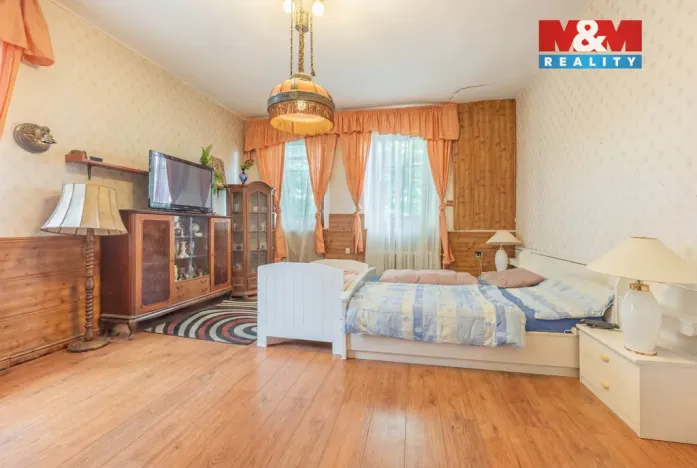 Prodej rodinného domu, Sadská, Pístecká, 220 m2