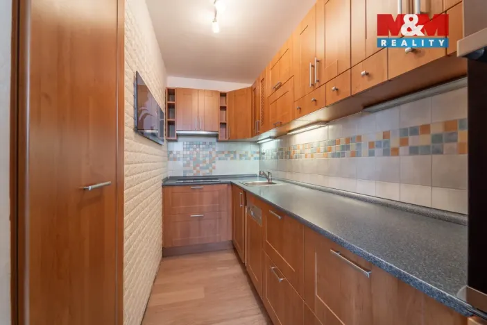 Prodej bytu 3+1, Praha - Horní Počernice, Mezilesí, 75 m2
