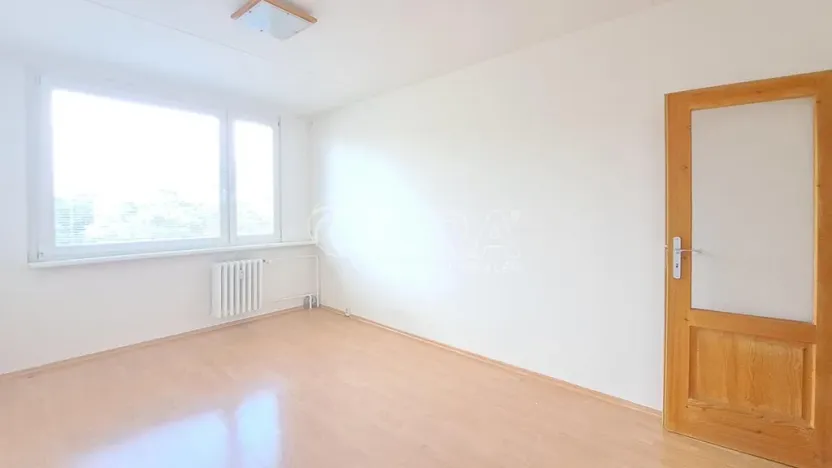 Pronájem bytu 3+1, Praha - Kobylisy, Pohnertova, 70 m2