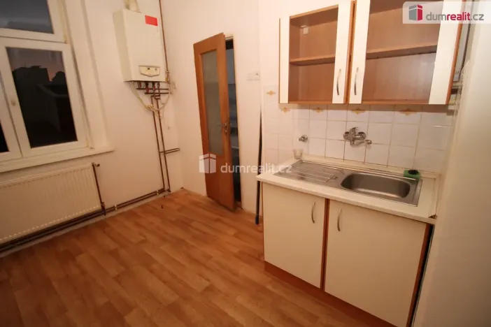 Pronájem bytu 2+1, Karlovy Vary - Rybáře, Lad. Koubka, 60 m2
