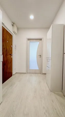 Pronájem bytu 2+kk, Praha - Hlubočepy, Gabinova, 47 m2