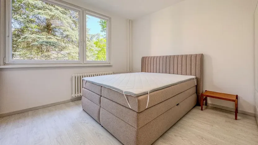 Pronájem bytu 2+kk, Praha - Hlubočepy, Gabinova, 47 m2