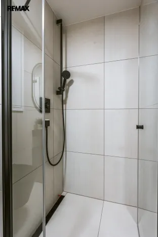 Pronájem bytu 1+kk, Praha - Vršovice, Krymská, 26 m2