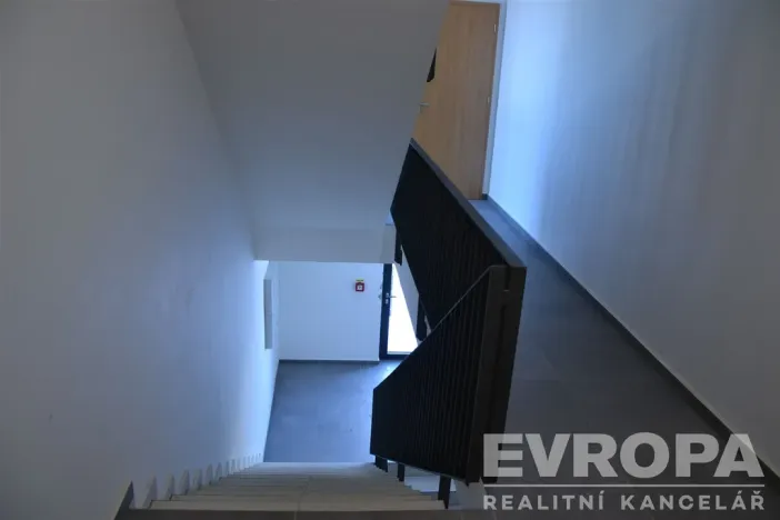 Pronájem bytu 1+kk, Říčany - Radošovice, Černokostelecká, 32 m2