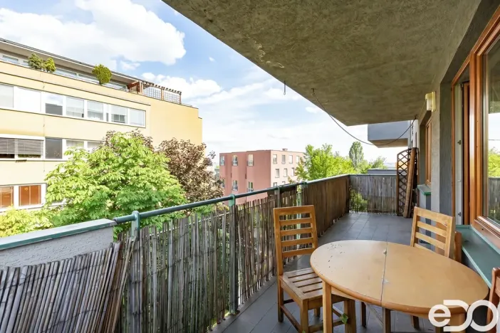 Prodej bytu 2+kk, Praha, Velká skála, 62 m2