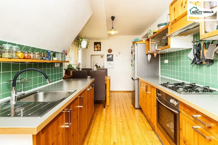 Prodej bytu 3+1, Cheb, Spálená, 74 m2