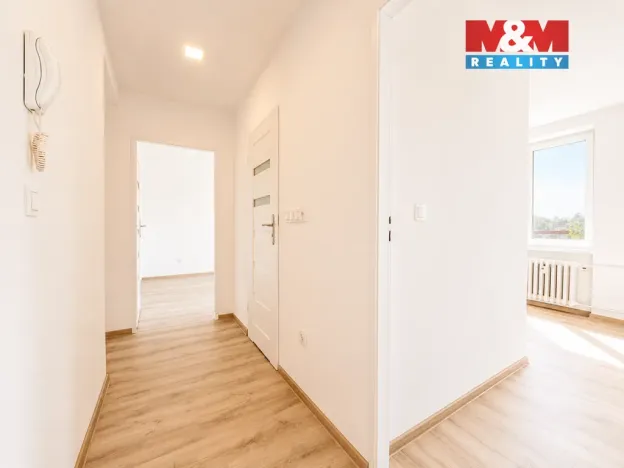 Prodej bytu 3+kk, Karviná - Mizerov, tř. Těreškovové, 52 m2