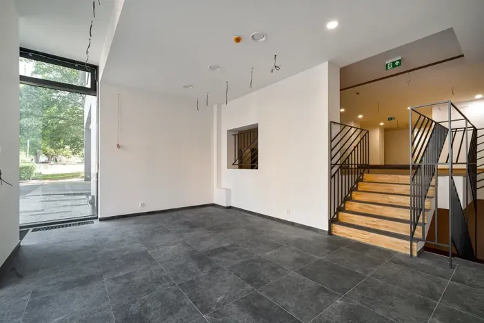 Pronájem restaurace, Praha - Žižkov, Olšanská, 352 m2