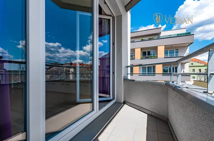 Prodej bytu 1+kk, Praha - Vršovice, Petrohradská, 30 m2