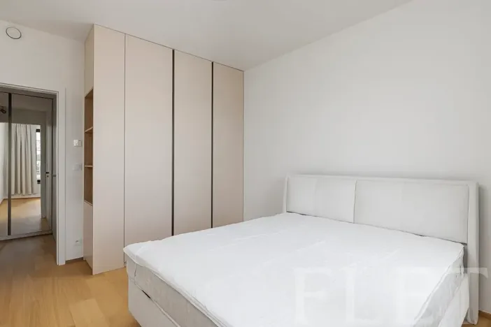 Pronájem bytu 2+kk, Praha - Hrdlořezy, V třešňovce, 53 m2