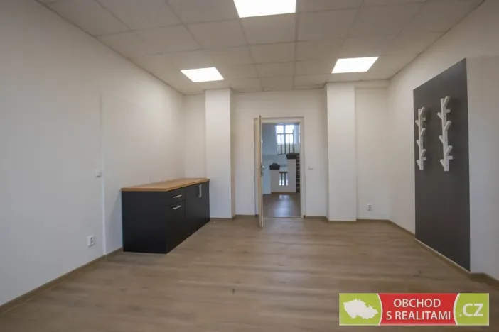 Pronájem kanceláře, Říčany, 17. listopadu, 24 m2