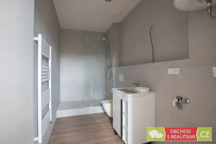 Pronájem kanceláře, Říčany, 17. listopadu, 61 m2