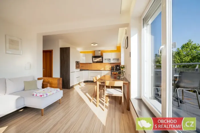 Prodej bytu 3+kk, Praha - Horní Počernice, Studnická, 73 m2