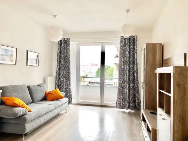 Pronájem bytu 1+kk, Praha - Vršovice, Petrohradská, 30 m2