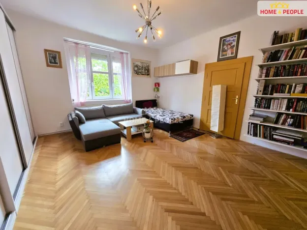 Prodej bytu 3+1, Praha - Žižkov, Hartigova, 89 m2