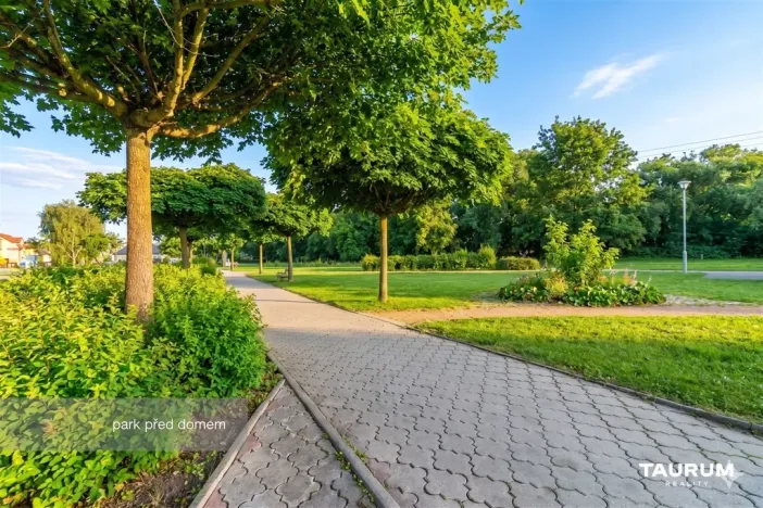 Prodej bytu 3+kk, Tlučná, U Špejcharu, 78 m2