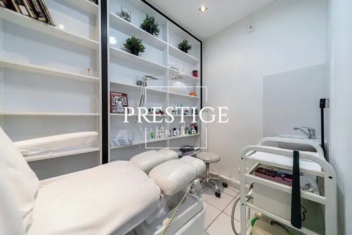 Pronájem obchodního prostoru, Praha - Žižkov, Ke kapslovně, 83 m2