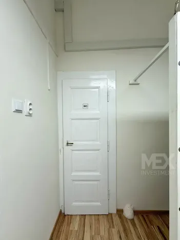 Pronájem obchodního prostoru, Praha - Vinohrady, Kolínská, 36 m2