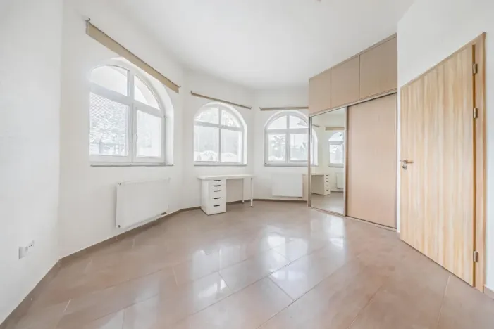 Prodej bytu 3+1, Buštěhrad, Topolová, 107 m2
