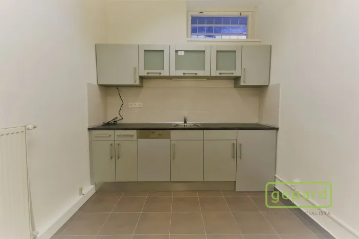 Pronájem obchodního prostoru, Praha - Černý Most, Kpt. Stránského, 22 m2