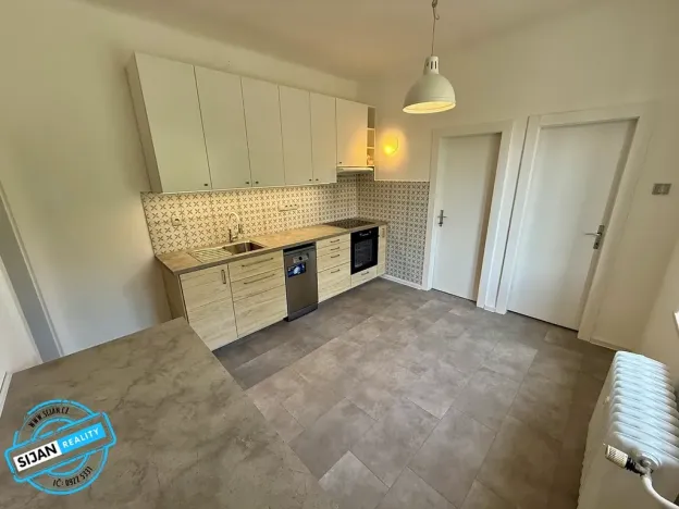 Pronájem bytu 2+1, Frýdek-Místek, Nad Lipinou, 86 m2