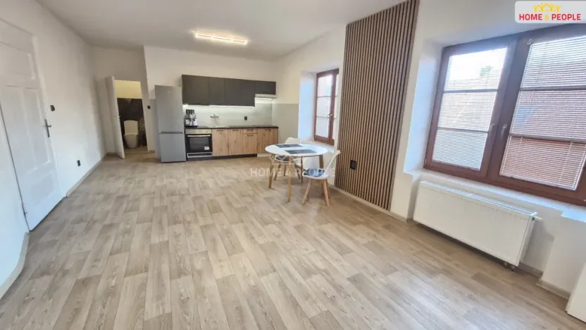 Prodej bytu 2+kk, Náměšť nad Oslavou, Mjr. Šandery, 65 m2