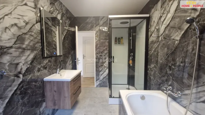 Prodej bytu 2+kk, Náměšť nad Oslavou, Mjr. Šandery, 65 m2