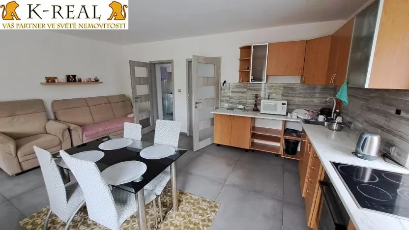 Pronájem bytu 3+kk, Sklené, 75 m2