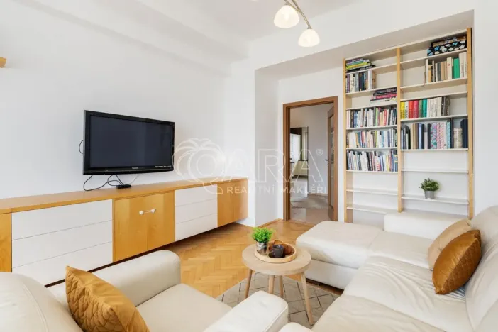 Prodej bytu 2+1, Praha - Žižkov, Biskupcova, 82 m2