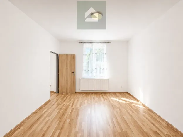 Prodej rodinného domu, Plzeň - Doudlevce, Zborovská, 200 m2