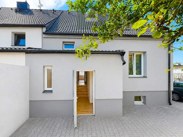 Prodej rodinného domu, Plzeň - Doudlevce, Zborovská, 200 m2