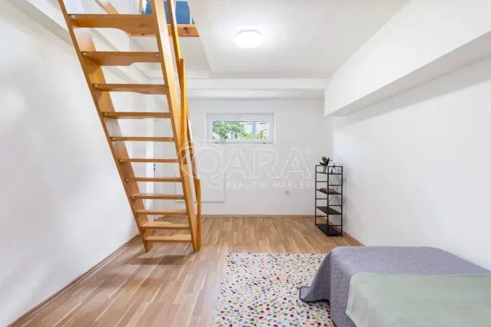 Prodej bytu 2+1, Praha - Zbraslav, Elišky Přemyslovny, 88 m2