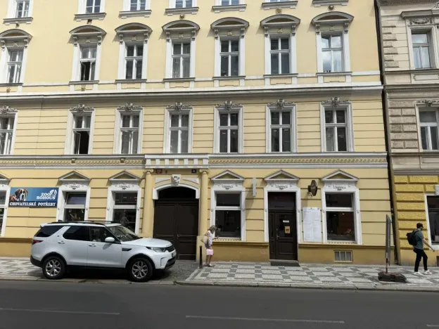 Pronájem restaurace, Praha - Vinohrady, Rumunská, 300 m2