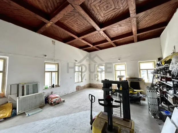 Prodej komerčního pozemku, Hořany, 563 m2