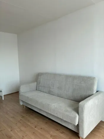 Pronájem bytu 1+1, Praha - Kobylisy, Paláskova, 35 m2