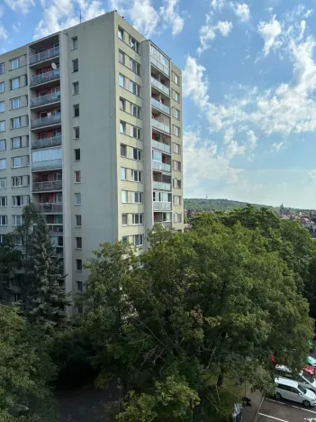Pronájem bytu 1+1, Praha - Kobylisy, Paláskova, 35 m2