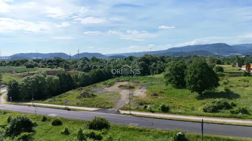 Prodej komerčního pozemku, Klášterec nad Ohří, Palackého, 5674 m2