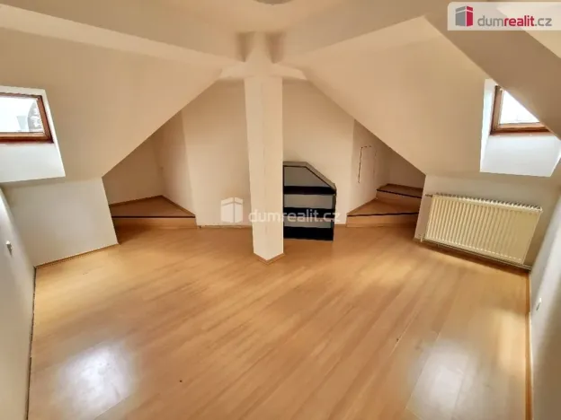 Pronájem bytu 4+kk, Plzeň - Severní Předměstí, Křížkova, 105 m2
