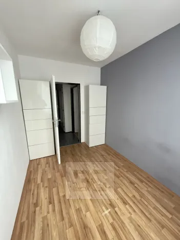 Pronájem pokoje, Praha - Bohnice, Cafourkova, 54 m2