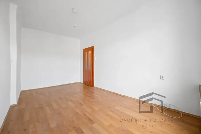 Prodej bytu 1+1, Praha - Vinohrady, Čáslavská, 39 m2