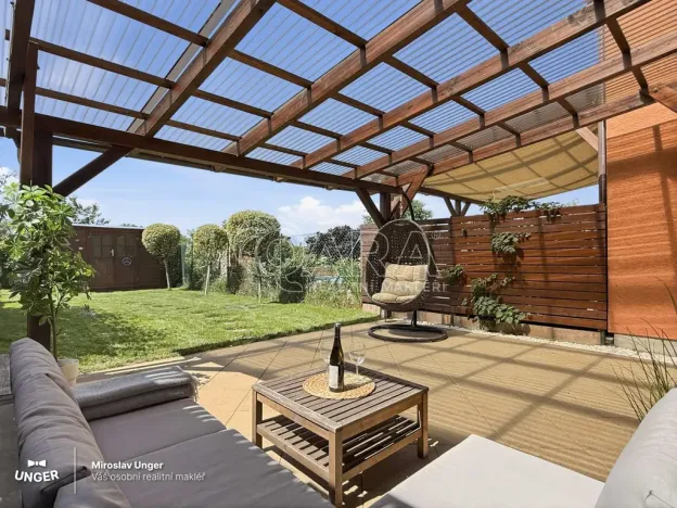 Prodej rodinného domu, Květnice, Slunečnicová, 93 m2