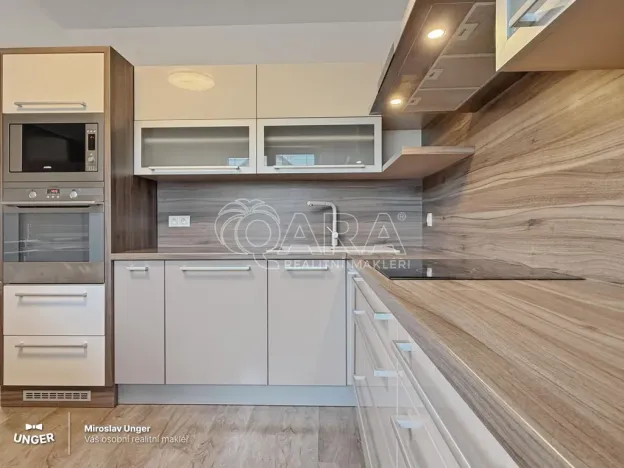 Prodej rodinného domu, Květnice, Slunečnicová, 93 m2