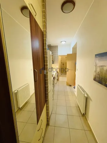 Pronájem bytu 2+kk, Praha, Neklanova, 50 m2