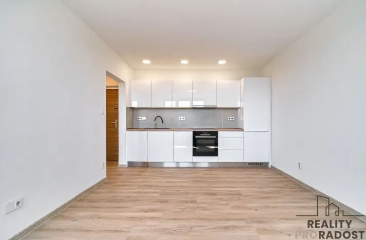 Prodej bytu 2+kk, Ostrava - Moravská Ostrava, Varenská, 36 m2