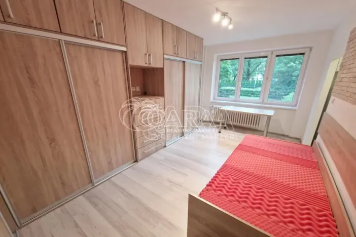 Pronájem bytu 1+kk, Ostrava - Poruba, Žilinská, 21 m2