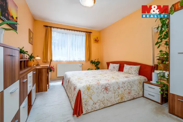 Prodej bytu 2+kk, Nehvizdy, Pražská, 60 m2